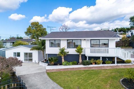 Photo of property in 140d Hepburn Road, Glendene, Auckland, 0602