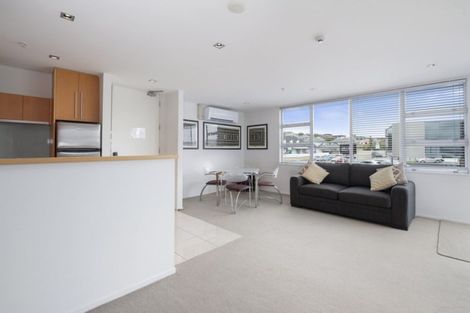 Photo of property in 1/2 Lowell Place, Waipahihi, Taupo, 3330