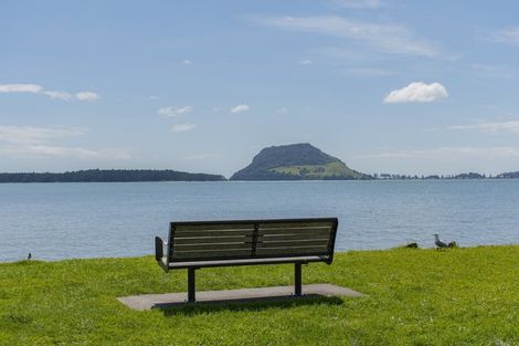 Photo of property in 2 Chevron Drive, Bellevue, Tauranga, 3110