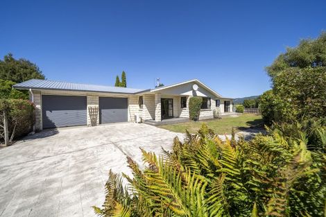 Photo of property in 64 Luxmore Drive, Te Anau, 9600