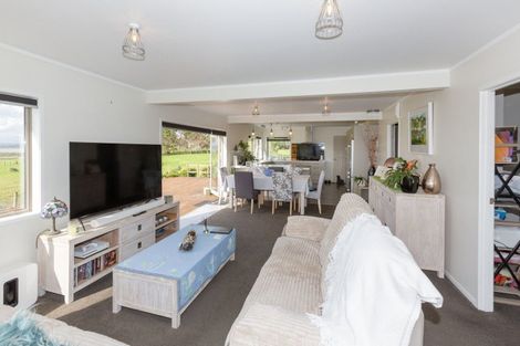Photo of property in 3203 Pouto Road, Te Kopuru, 0391