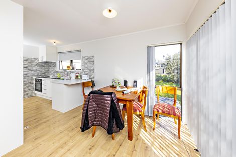 Photo of property in 3 Dewhurst Place, Favona, Auckland, 2024