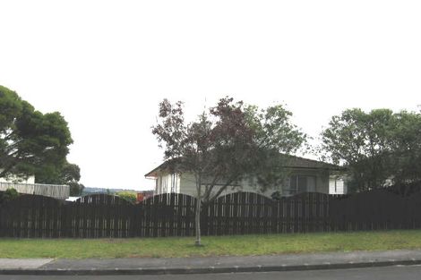Photo of property in 14 Santiago Crescent, Unsworth Heights, Auckland, 0632