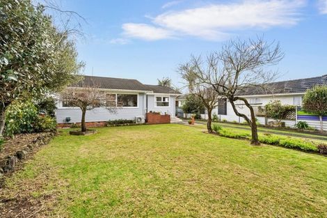 Photo of property in 13 Mickle Street, Te Atatu South, Auckland, 0610