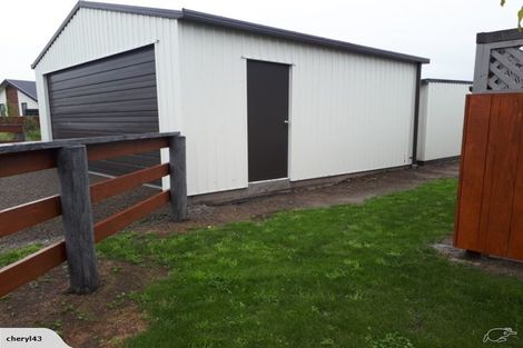 Photo of property in 2 Paradise Way, Amberley, 7410