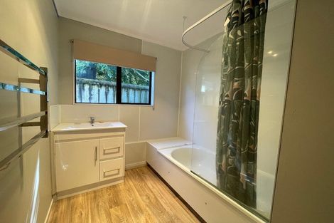 Photo of property in 33 Friedlanders Road, Manurewa, Auckland, 2102