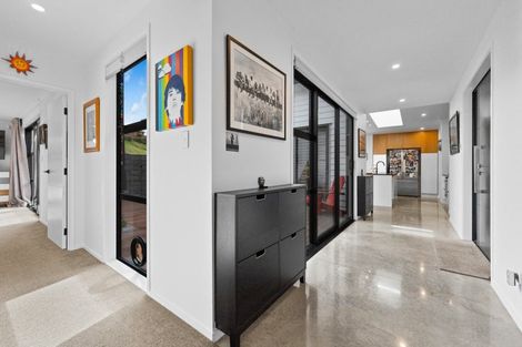 Photo of property in 41 Cyrus Street, Whalers Gate, New Plymouth, 4310