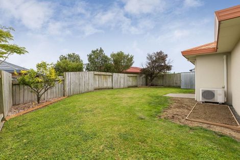 Photo of property in 21 Logan Way, Kelvin Grove, Palmerston North, 4414