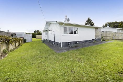 Photo of property in 27 Egmont Street, Kaponga, Hawera, 4679