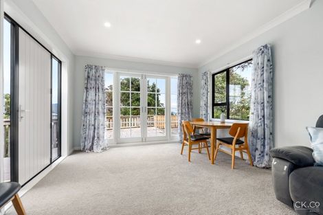 Photo of property in 24 Miromiro Road, Normandale, Lower Hutt, 5010