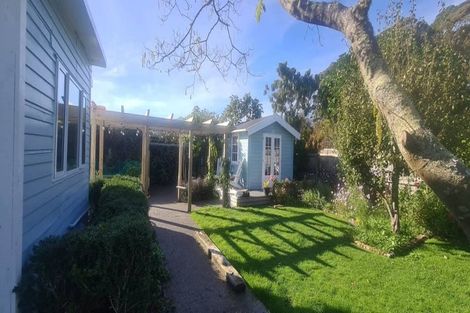 Photo of property in 10 Puriri Road, Waikanae, 5036