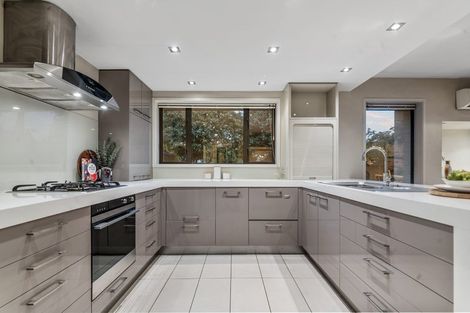 Photo of property in 120 Glandovey Road, Strowan, Christchurch, 8052