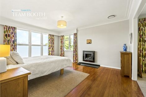 Photo of property in 1/53 Park Road, Glenfield, Auckland, 0629