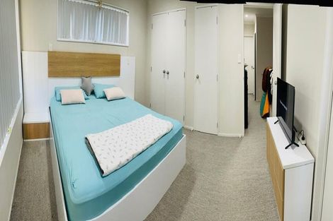 Photo of property in 94 Flat Bush School Road, Flat Bush, Auckland, 2019