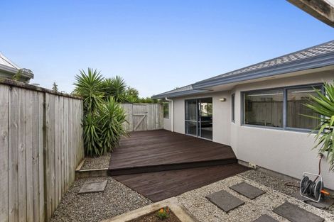 Photo of property in 30 Silvan Place, Bell Block, New Plymouth, 4312