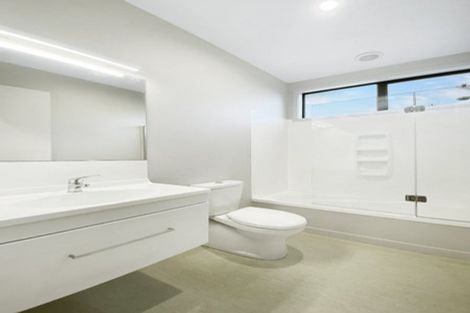 Photo of property in 2/22 Pascal Street, Palmerston North, 4410