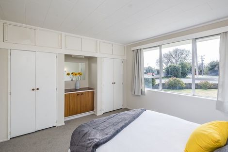 Photo of property in 86 Gray Avenue, Paraparaumu Beach, Paraparaumu, 5032