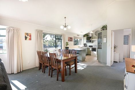 Photo of property in 1 Belgrove Drive, Waipukurau, 4200