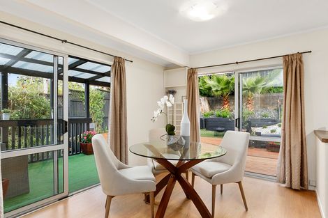 Photo of property in 6 Lemnos Place, Titirangi, Auckland, 0604