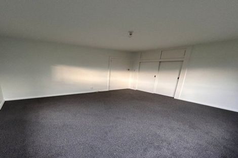 Photo of property in 8 Oakdale Street, Avonhead, Christchurch, 8042