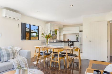 Photo of property in 59a Hewlett Road, Massey, Auckland, 0614