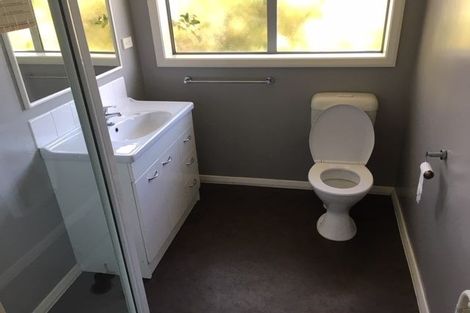 Photo of property in 4 Kipax Place, Riccarton, Christchurch, 8011