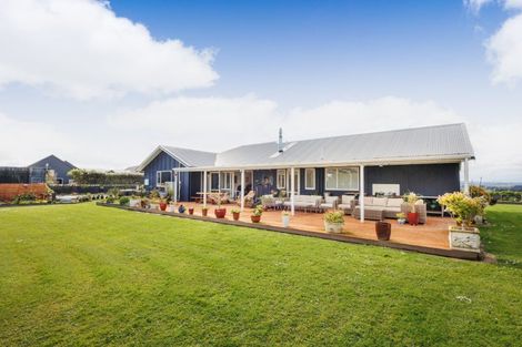 Photo of property in 37 Branksome Place, Aokautere, Palmerston North, 4471