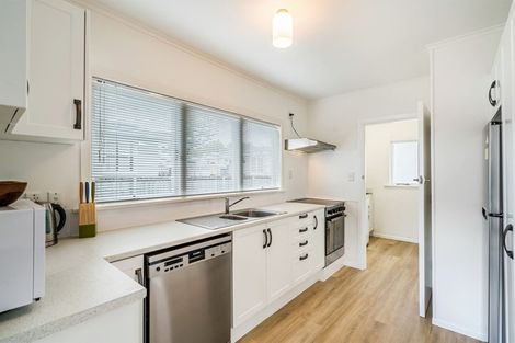 Photo of property in 1/9 Merriefield Avenue, Forrest Hill, Auckland, 0620