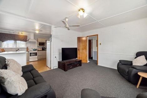 Photo of property in 71 Meadowbank Crescent, Fordlands, Rotorua, 3015