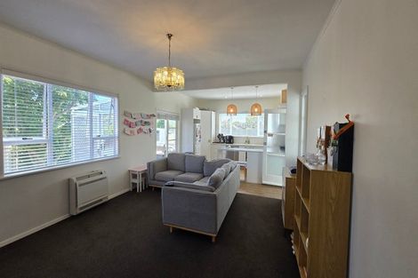 Photo of property in 64 Athlone Crescent, Avalon, Lower Hutt, 5011