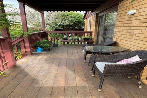 Photo of property in 2/116 Bucklands Beach Road, Bucklands Beach, Auckland, 2012