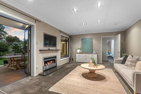Photo of property in 120 Glandovey Road, Strowan, Christchurch, 8052