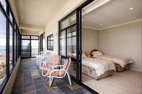 Photo of property in 21 Maunganui Road, Mount Maunganui, 3116