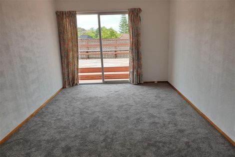 Photo of property in 88 John Downs Drive, Browns Bay, Auckland, 0630