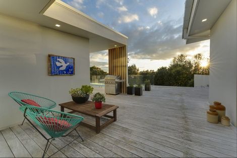 Photo of property in 127 Fairbourne Drive, Fairhall, Blenheim, 7272