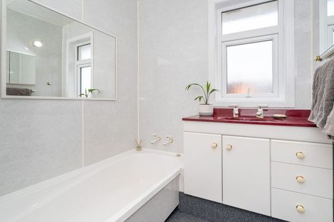 Photo of property in 54 Elwyn Crescent, Green Island, Dunedin, 9018