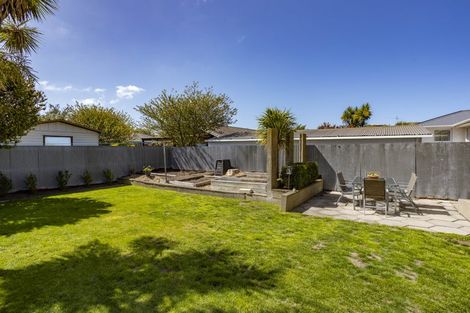 Photo of property in 6 Birdling Place, Halswell, Christchurch, 8025