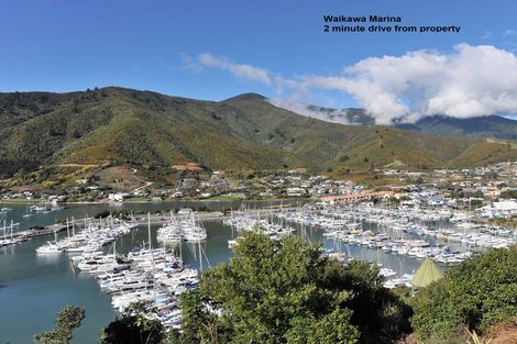 Photo of property in 29 Beach Road, Waikawa, Picton, 7220