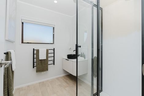 Photo of property in 15c Breckons Avenue, Nawton, Hamilton, 3200