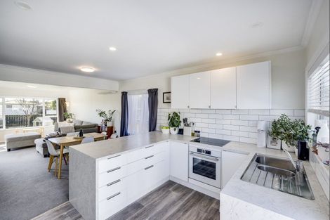 Photo of property in 7 Clare Place, Pirimai, Napier, 4112