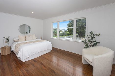 Photo of property in 1 Whimp Avenue, Onerahi, Whangarei, 0110