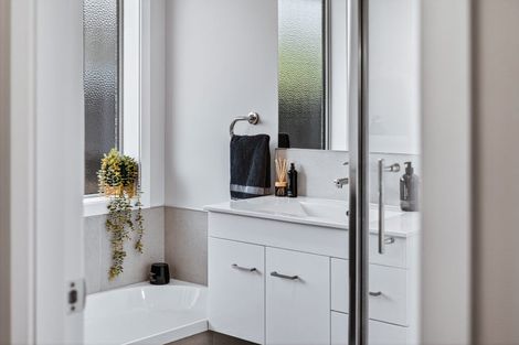 Photo of property in 22 Huka Heights Drive, Rangatira Park, Taupo, 3330