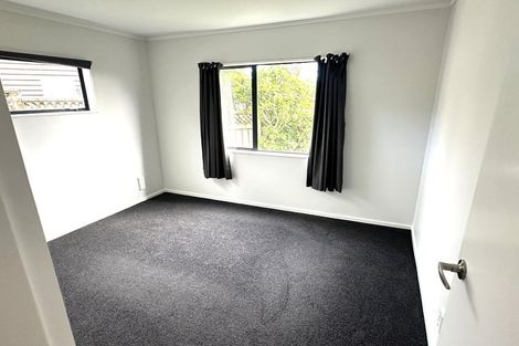Photo of property in 5a Becker Way, Karori, Wellington, 6012