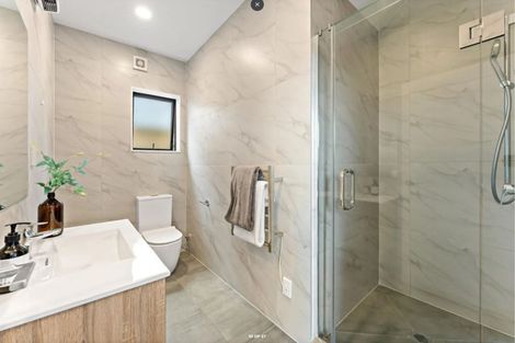 Photo of property in 24d Poinsettia Place, Henderson, Auckland, 0610