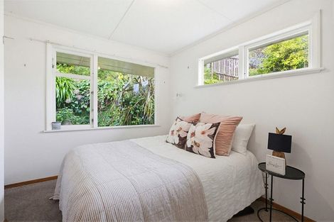 Photo of property in 44 Acheron Road, Paremata, Porirua, 5026