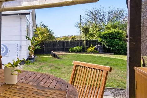 Photo of property in 77 Marshall Avenue, Richmond Heights, Taupo, 3330