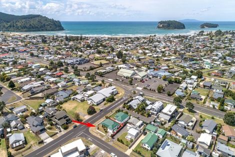 Photo of property in 200 Mayfair Avenue, Whangamata, 3620