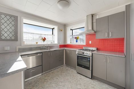 Photo of property in 35 Cassandra Street, Stratford, 4332