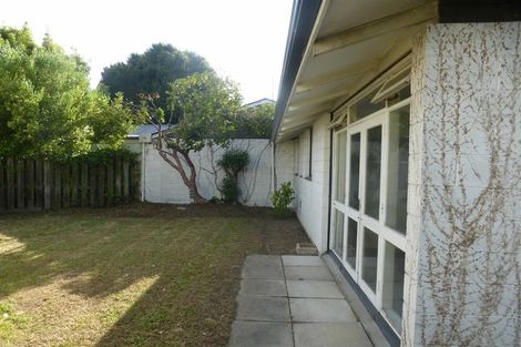 Photo of property in 11 Maidstone Road, Ilam, Christchurch, 8041
