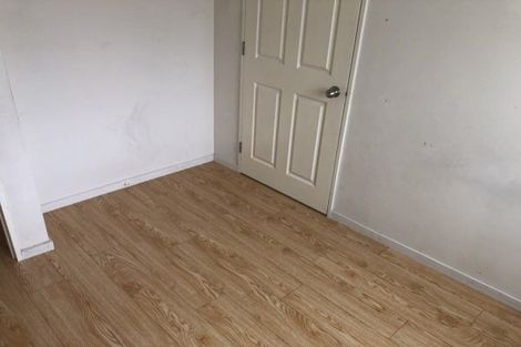 Photo of property in 3 Shah Place, Glen Eden, Auckland, 0602